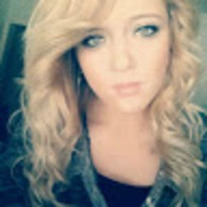 Meet your Posher, Carly